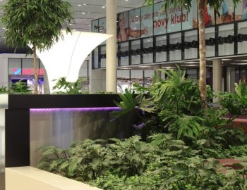 Řízení interiérové osvětlení baldachýnů v OC Nová Karolina v Ostravě