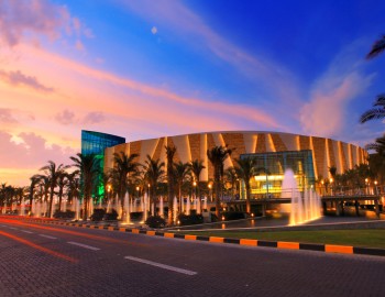 Control of lighting in a luxury restaurant in Kuwait