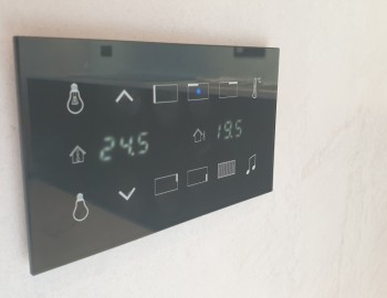 Luxury villa in North Moravia – building technologies control