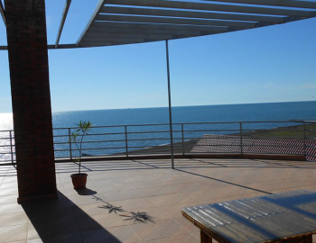 Technologies control in a smart home in Latakia, Syria