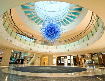 Control of lighting in a luxury restaurant in Kuwait