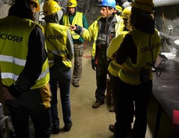 Monitoring experiments in the Tunnel Joseph