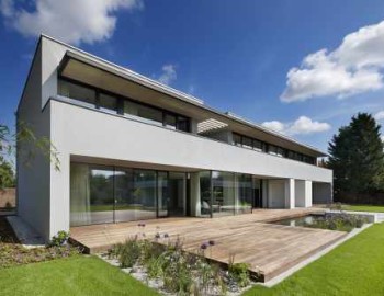 Control of a luxurious residence at the Pruhonice district in Prague, Czech Republic