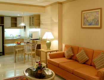 Control of garden lighting and other technologies in the villa