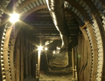 Monitoring experiments in the Tunnel Joseph