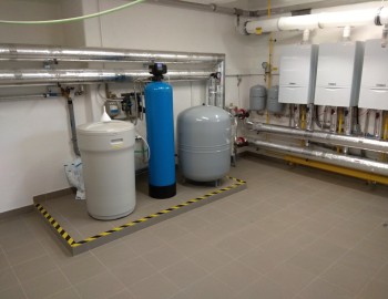 Individual Room Heating Control - Municipality House Kromeriz, Czech Republic