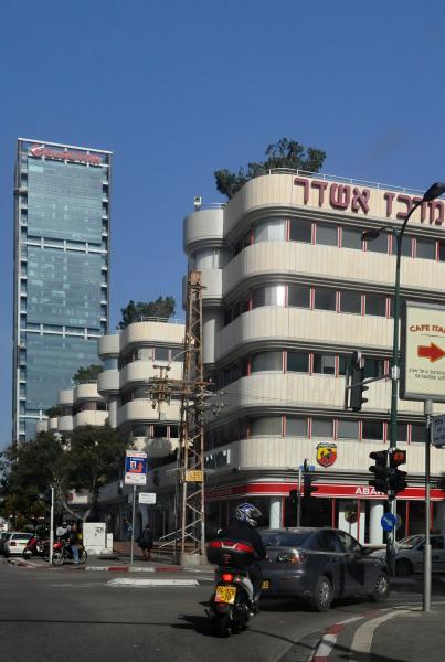 Řídicí systém administrativní budovy Ashdar v Tel Avivu
